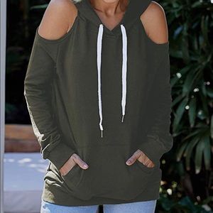 Women’s Cold Shoulder pullover sweatshirt. Size M